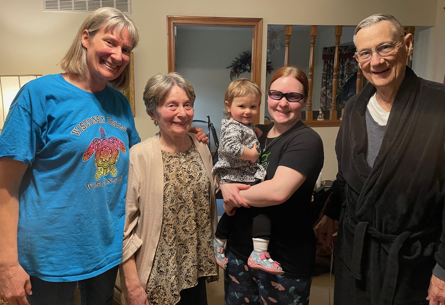 Aunt Heidi, Elizabeth & Angie visiting Grandma Dianne & Grandpa Ron in February