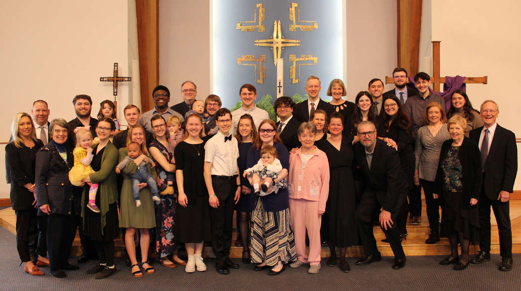 Burger family at Dad’s funeral on April 12