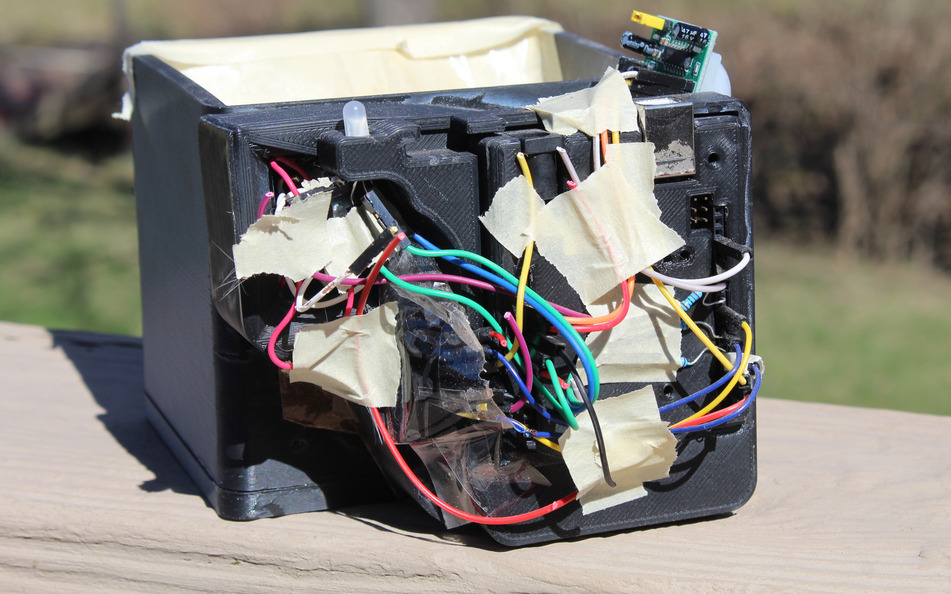 Gerbil feeder with chewed-up wires